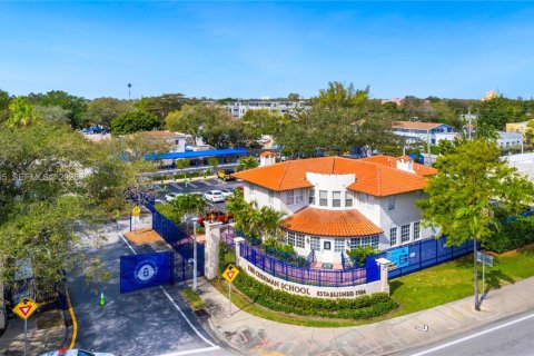 Villa ou maison à vendre à Miami, Floride: 4 chambres, 203.46 m2 № 2004263 - photo 29