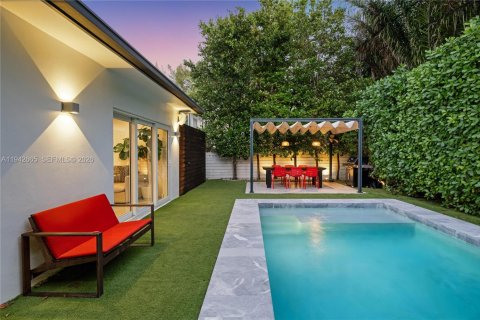 Villa ou maison à vendre à Miami, Floride: 4 chambres, 203.46 m2 № 2004263 - photo 23