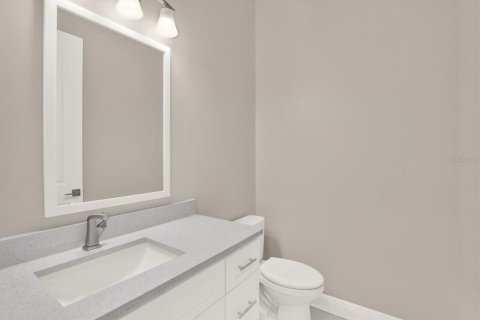 Townhouse in Tampa, Florida 4 bedrooms, 266.44 sq.m. № 1440769 - photo 25