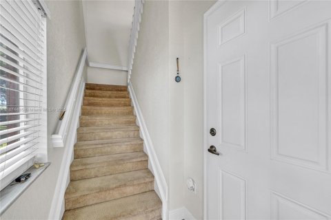 Townhouse in Davie, Florida 2 bedrooms, 102.47 sq.m. № 1923555 - photo 18