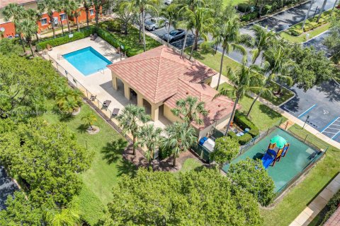 Townhouse in Davie, Florida 2 bedrooms, 102.47 sq.m. № 1923555 - photo 26