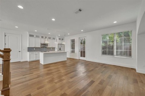 Adosado en alquiler en Maitland, Florida, 3 dormitorios, 240.52 m2 № 1912405 - foto 4