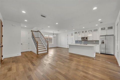 Adosado en alquiler en Maitland, Florida, 3 dormitorios, 240.52 m2 № 1912405 - foto 5