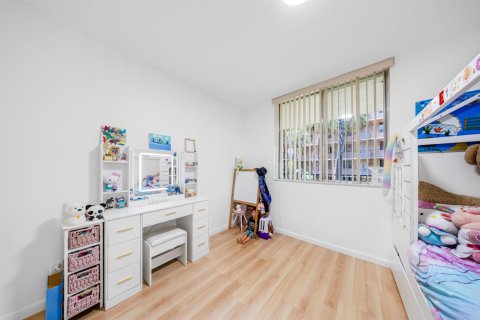 Купить кондоминиум в Корал-Спрингс, Флорида 3 комнаты, 83.61м2, № 2146165 - фото 9