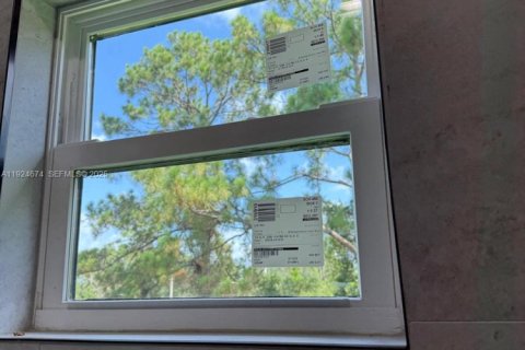 Casa en alquiler en Lehigh Acres, Florida, 3 dormitorios, 134.34 m2 № 1993341 - foto 10