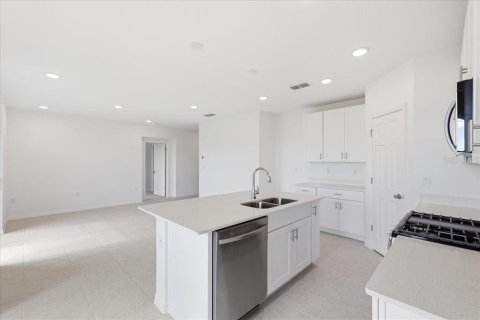 Villa ou maison à vendre à Haines City, Floride: 4 chambres, 156.63 m2 № 2430856 - photo 11