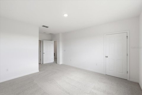 Villa ou maison à vendre à Haines City, Floride: 4 chambres, 156.63 m2 № 2430856 - photo 8
