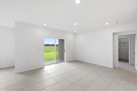 Villa ou maison à vendre à Haines City, Floride: 4 chambres, 156.63 m2 № 2430856 - photo 13