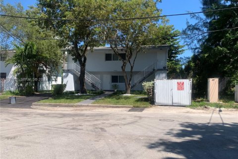 Studio à Miami, Floride № 2080724