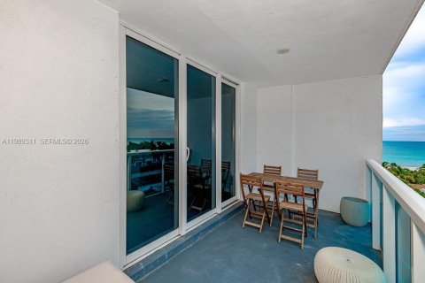 Condominio en alquiler en Miami Beach, Florida, 1 dormitorio, 89.19 m2 № 2063201 - foto 22