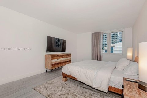 Condominio en alquiler en Miami Beach, Florida, 1 dormitorio, 89.19 m2 № 2063201 - foto 13