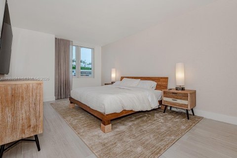 Condominio en alquiler en Miami Beach, Florida, 1 dormitorio, 89.19 m2 № 2063201 - foto 14