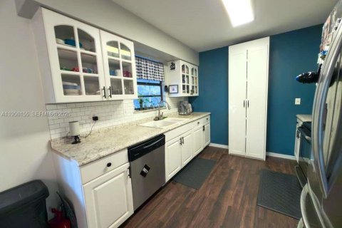 Villa ou maison à vendre à Port St. Lucie, Floride: 3 chambres, 113.15 m2 № 2007149 - photo 5