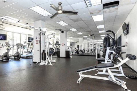 Condominio en venta en Sunny Isles Beach, Florida, 1 dormitorio, 93.37 m2 № 1971125 - foto 26