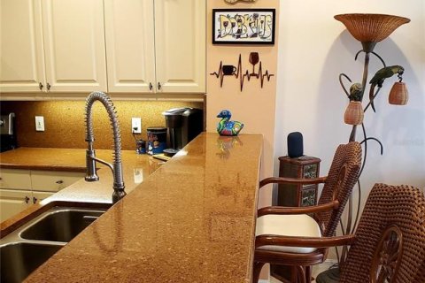 Купить таунхаус в Брейдентон, Флорида 11 комнат, 151.24м2, № 2130844 - фото 18