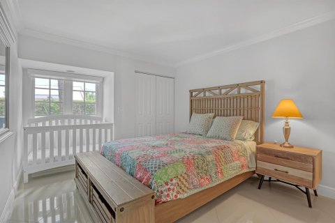 Купить таунхаус в Джуно-Бич, Флорида 8 комнат, 252.69м2, № 2178792 - фото 15