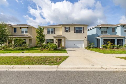 House in Lake Alfred, Florida 5 bedrooms, 248.42 sq.m. № 1776809 - photo 1