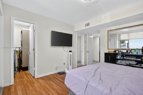 Condominio en venta en Davie, Florida, 2 dormitorios, 117.99 m2 № 1881524 - foto 21