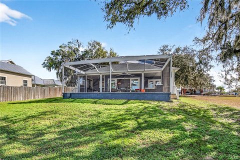House in Umatilla, Florida 2 bedrooms, 116.87 sq.m. № 2098856 - photo 30