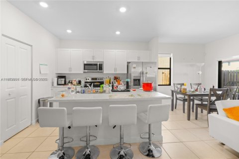 House in Homestead, Florida 3 bedrooms, 153.38 sq.m. № 2030738 - photo 16