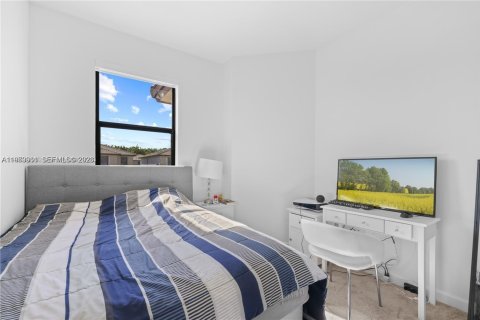 House in Homestead, Florida 3 bedrooms, 153.38 sq.m. № 2030738 - photo 4