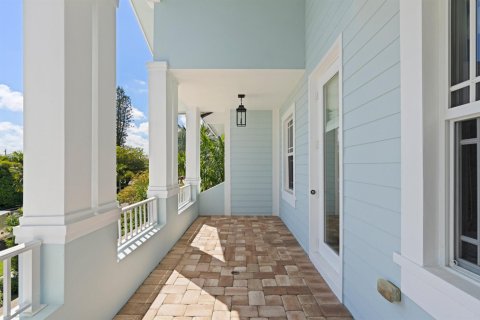 House in West Palm Beach, Florida 4 bedrooms, 392.88 sq.m. № 2146633 - photo 22