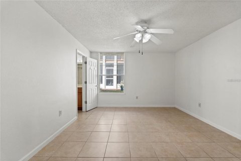 Copropriété à louer à Altamonte Springs, Floride: 2 chambres, 93.09 m2 № 2142252 - photo 11