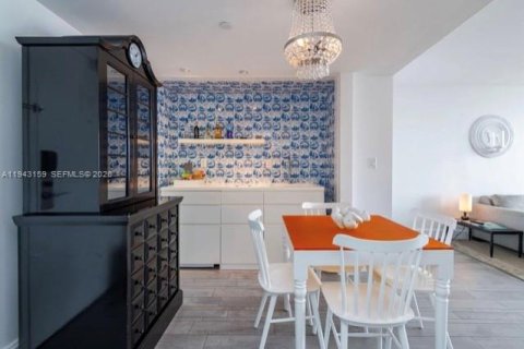 Condominio en alquiler en Miami Beach, Florida, 1 dormitorio, 62.8 m2 № 2059824 - foto 8