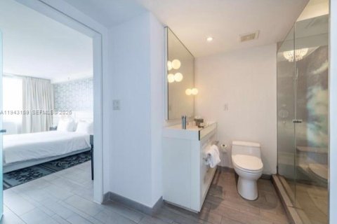 Condominio en alquiler en Miami Beach, Florida, 1 dormitorio, 62.8 m2 № 2059824 - foto 15