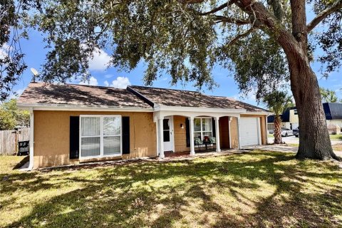 House in New Port Richey, Florida 3 bedrooms, 99.22 sq.m. № 1791503 - photo 3