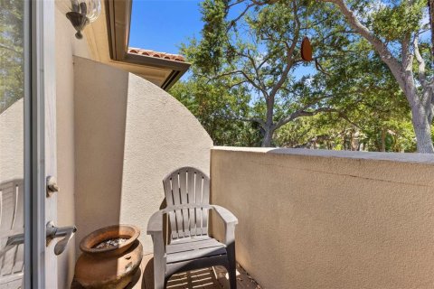 Adosado en venta en Tampa, Florida, 3 dormitorios, 199.93 m2 № 2226278 - foto 24