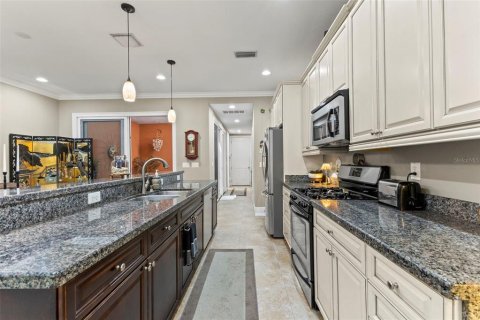 Adosado en venta en Tampa, Florida, 3 dormitorios, 199.93 m2 № 2226278 - foto 13