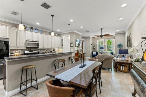 Adosado en venta en Tampa, Florida, 3 dormitorios, 199.93 m2 № 2226278 - foto 8