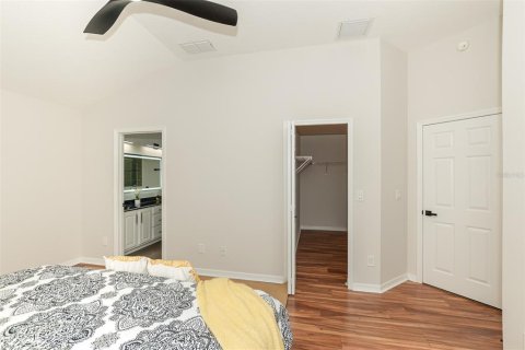 House in Vero Beach, Florida 4 bedrooms, 193.14 sq.m. № 1654762 - photo 27