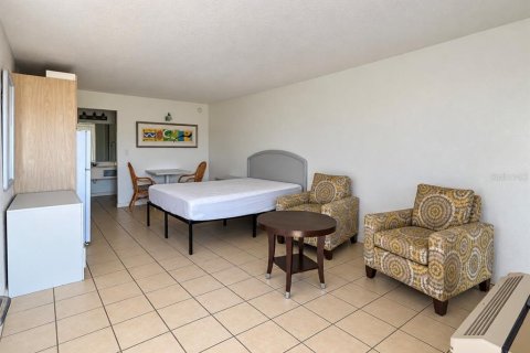 Condo in Davenport, Florida, 1 bedroom  № 2391582 - photo 4