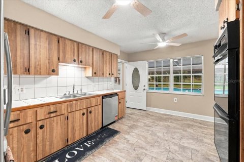 Villa ou maison à vendre à Plant City, Floride: 5 chambres, 263.84 m2 № 2405426 - photo 22