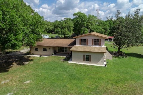House in Plant City, Florida 5 bedrooms, 287.53 sq.m. № 1580816 - photo 5