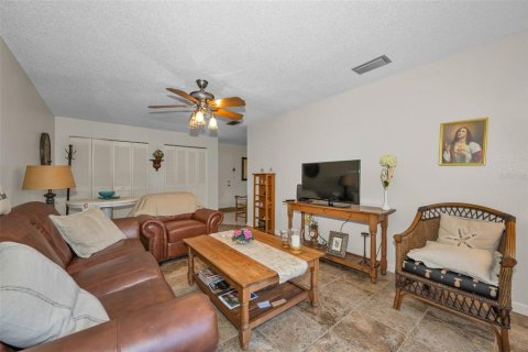Copropriété à vendre à Dunedin, Floride: 2 chambres, 86.4 m2 № 2233207 - photo 9