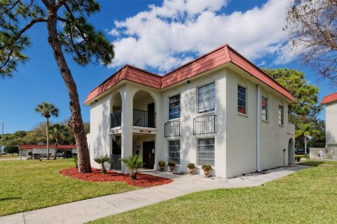 Copropriété à vendre à Dunedin, Floride: 2 chambres, 86.4 m2 № 2233207 - photo 28