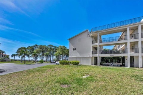 Copropriété à vendre à Dunedin, Floride: 2 chambres, 86.4 m2 № 2233207 - photo 2