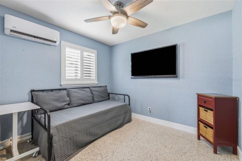 Casa en venta en New Port Richey, Florida, 2 dormitorios, 110.46 m2 № 2151667 - foto 23
