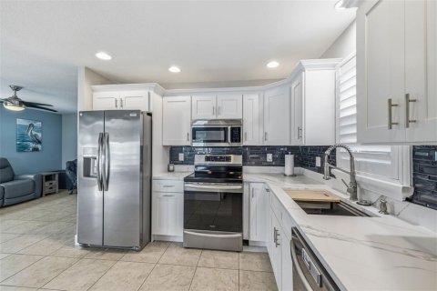 Casa en venta en New Port Richey, Florida, 2 dormitorios, 110.46 m2 № 2151667 - foto 12