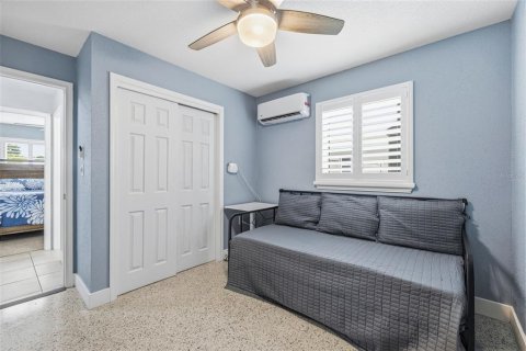 Casa en venta en New Port Richey, Florida, 2 dormitorios, 110.46 m2 № 2151667 - foto 24
