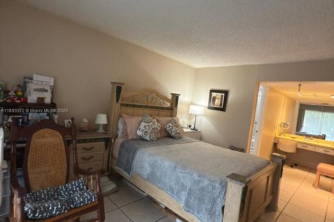 Купить кондоминиум в Майами, Флорида 3 спальни, 117.24м2, № 2054476 - фото 14