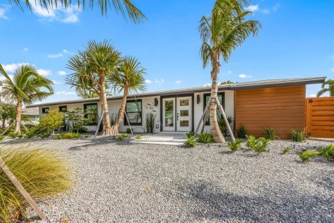 Casa en venta en Holmes Beach, Florida, 3 dormitorios, 237.55 m2 № 2221094 - foto 6
