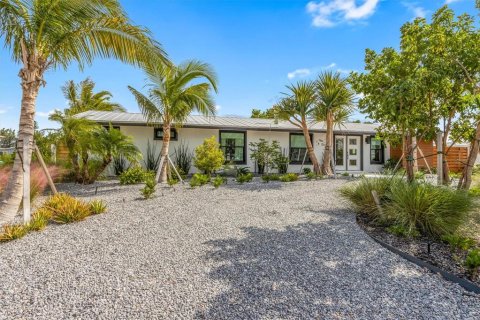 Casa en venta en Holmes Beach, Florida, 3 dormitorios, 237.55 m2 № 2221094 - foto 5