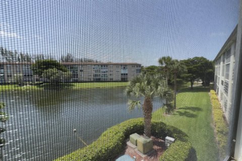 Condominio en venta en Coconut Creek, Florida, 1 dormitorio, 74.14 m2 № 2189360 - foto 19