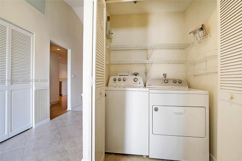 Купить виллу или дом в Юпитер, Флорида 7 комнат, 153.1м2, № 2027466 - фото 11