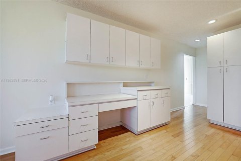 Купить виллу или дом в Юпитер, Флорида 7 комнат, 153.1м2, № 2027466 - фото 9