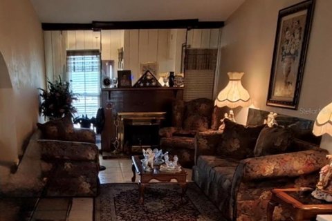 Villa ou maison à vendre à Kissimmee, Floride: 4 chambres, 213.02 m2 № 2395694 - photo 8